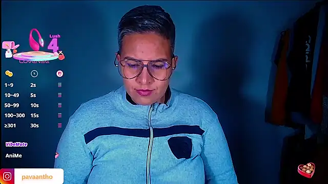 Snapshot of Yessi_rousse chatting on 11.27.25 Yessi rousse online show from 11.27.25