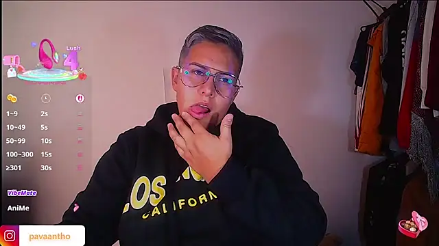 Snapshot of Yessi_rousse chatting on 11.28.25 Yessi rousse online show from 11.28.25