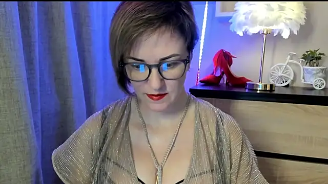 feliziaDesire online show from 10.05.25