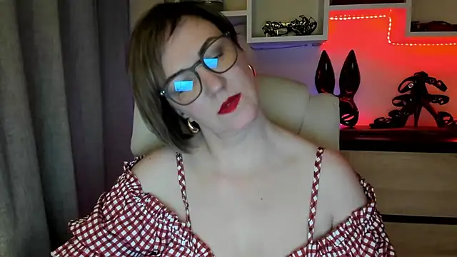 feliziaDesire online show from 12.05.25