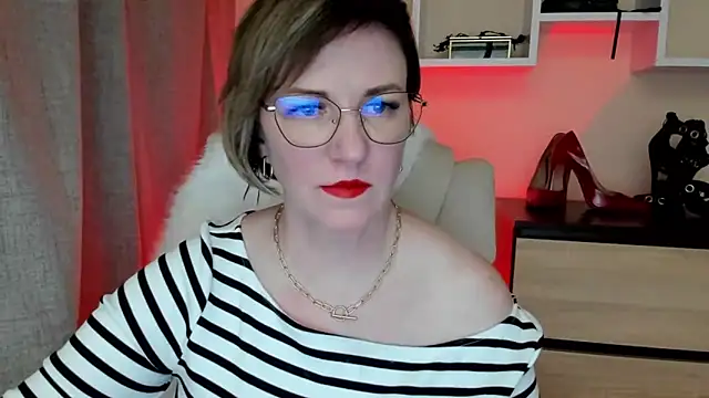 feliziaDesire online show from 03.18.26