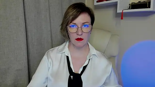 feliziaDesire online show from 05.07.26
