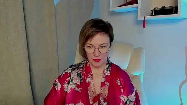 feliziaDesire online show from 05.16.26