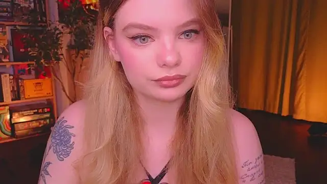 Hottie Jane online show from 11.28.25