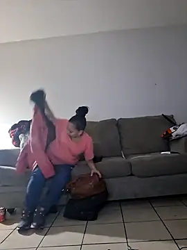 Snapshot of hungpenis210 chatting on 02.09.26 hungpenis210 online show from 02.09.26