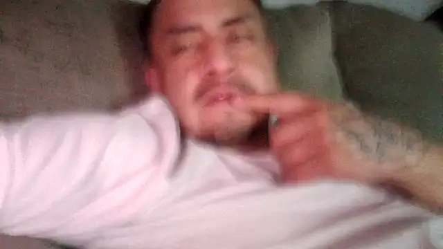 Snapshot of hungpenis210 chatting on 04.06.26 hungpenis210 online show from 04.06.26