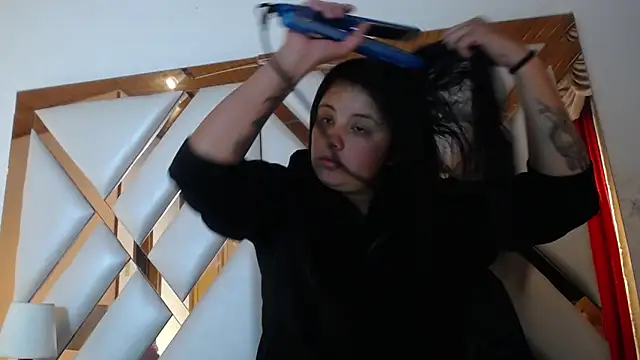nathaly low1 online show from 04.21.26