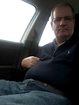 stiffandlubedxh online show from 12.06.24