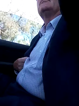 stiffandlubedxh online show from 02.12.25