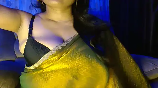 janifer001 online show from 10.19.25