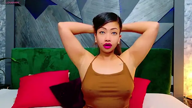 ElyaQuinn online show from 02.22.25