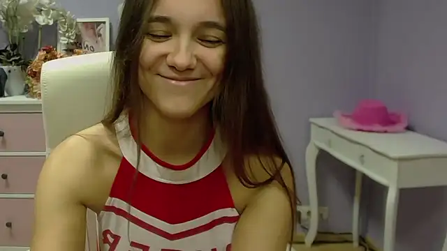 Snapshot of dirtyxEmily chatting on 02.04.25 dirtyxEmily online show from 02.04.25