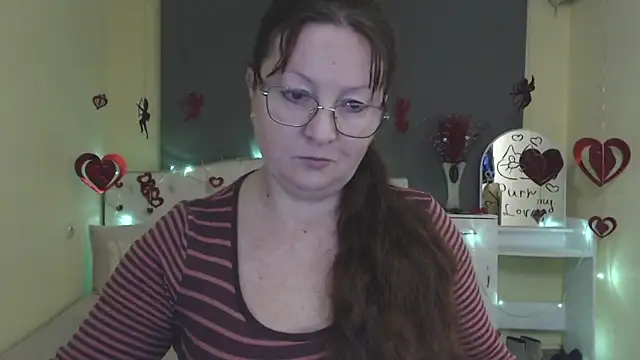 VanessaHotts online show from 02.07.26