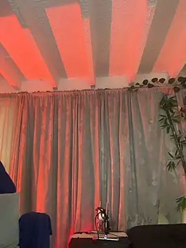 lonely shewolf online show from 07.31.26