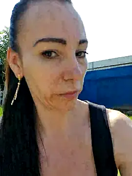 Snapshot of milflovelyxxx chatting on 06.24.26 milflovelyxxx online show from 06.24.26