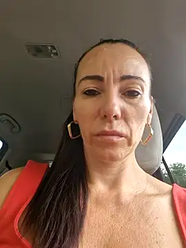 Snapshot of milflovelyxxx chatting on 07.27.26 milflovelyxxx online show from 07.27.26