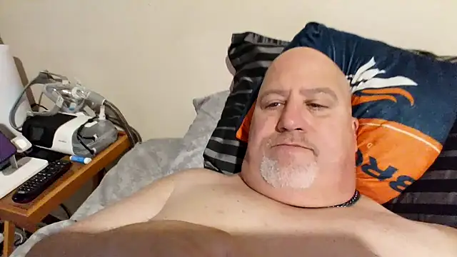 Snapshot of Bigbear0563 chatting on 01.08.25 Bigbear0563 online show from 01.08.25