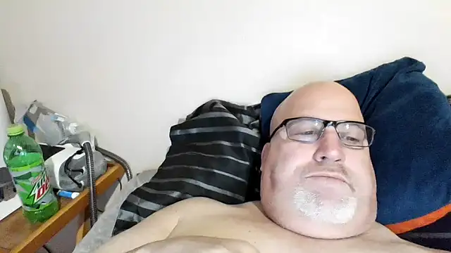 Snapshot of Bigbear0563 chatting on 01.10.25 Bigbear0563 online show from 01.10.25