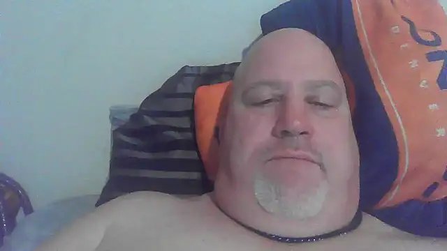 Snapshot of Bigbear0563 chatting on 02.24.25 Bigbear0563 online show from 02.24.25