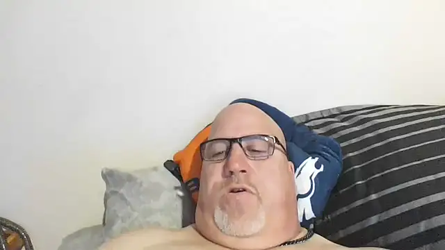 Snapshot of Bigbear0563 chatting on 03.11.25 Bigbear0563 online show from 03.11.25