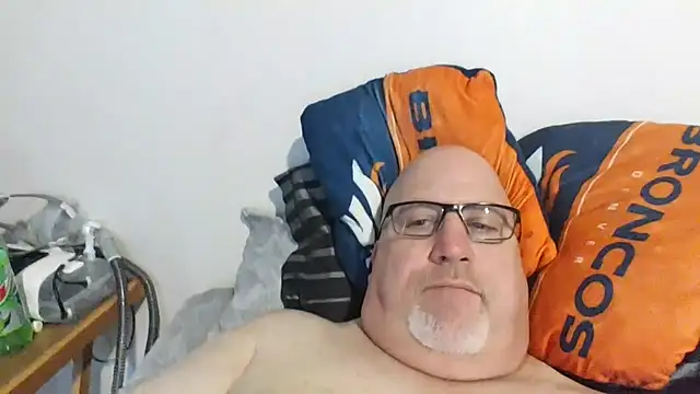 Snapshot of Bigbear0563 chatting on 03.14.25 Bigbear0563 online show from 03.14.25