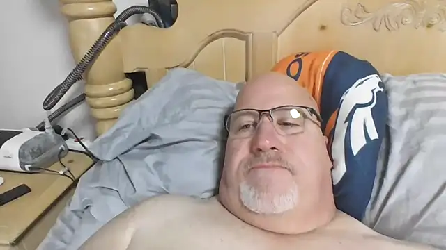 Snapshot of Bigbear0563 chatting on 02.19.26 Bigbear0563 online show from 02.19.26