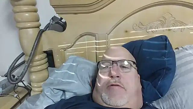 Snapshot of Bigbear0563 chatting on 02.22.26 Bigbear0563 online show from 02.22.26