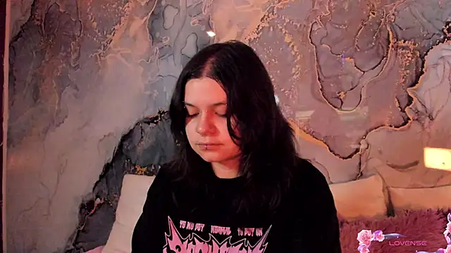 Mey moon online show from 11.16.25