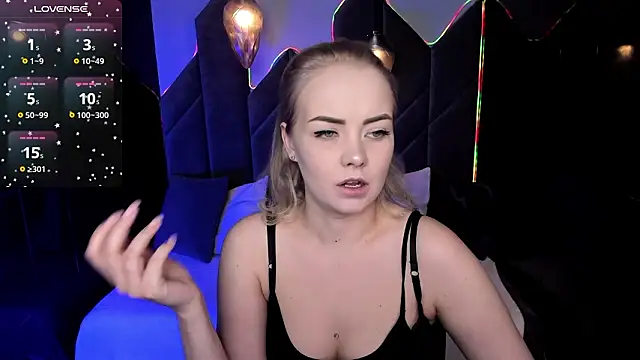 Snapshot of StephanieSweety chatting on 02.10.26 StephanieSweety online show from 02.10.26