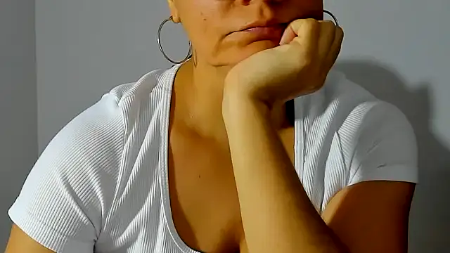 Sami Hotie1 online show from 05.10.26
