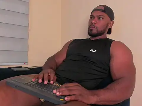 Tyler Waka01 online show from 04.25.26