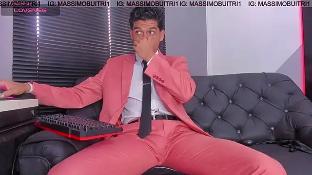 Snapshot of massimo_g chatting on 07.01.26 massimo g online show from 07.01.26
