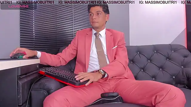 Snapshot of massimo_g chatting on 07.28.26 massimo g online show from 07.28.26