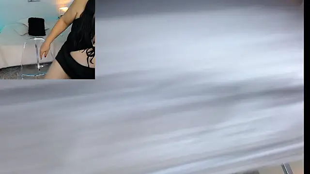 Snapshot of jazmin_ross chatting on 01.15.26 jazmin ross online show from 01.15.26