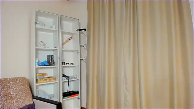 Snapshot of sam_huston chatting on 12.13.25 sam huston online show from 12.13.25