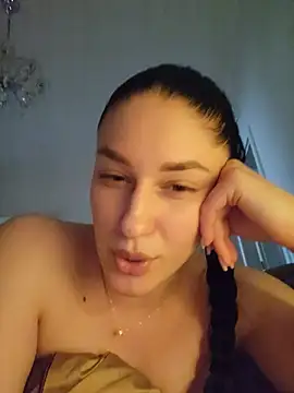 Snapshot of moniqque chatting on 07.12.26 moniqque online show from 07.12.26
