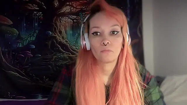 Snapshot of FRRANNKIE chatting on 01.13.26 FRRANNKIE online show from 01.13.26