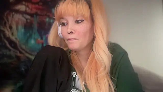 Snapshot of FRRANNKIE chatting on 03.02.26 FRRANNKIE online show from 03.02.26