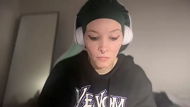 Snapshot of FRRANNKIE chatting on 03.21.26 FRRANNKIE online show from 03.21.26