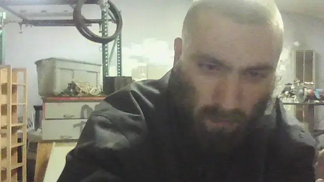 Snapshot of brisbuba chatting on 03.22.26 brisbuba online show from 03.22.26