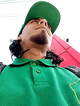 Williamjamess95 online show from 12.28.24