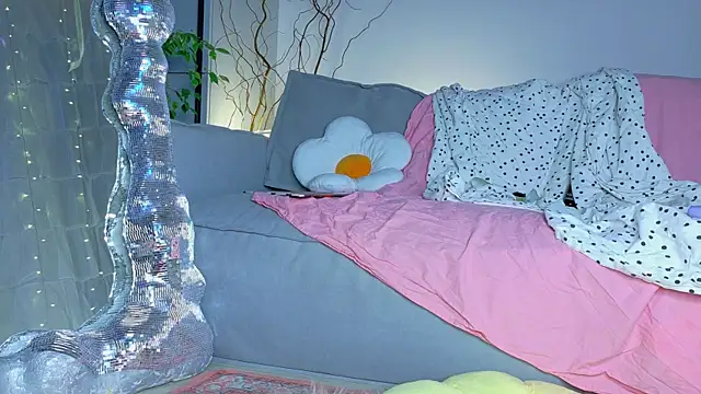lina stones online show from 05.06.26