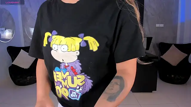 BiancaPierce online show from 12.16.25