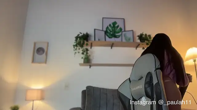 Paulah x online show from 11.13.25