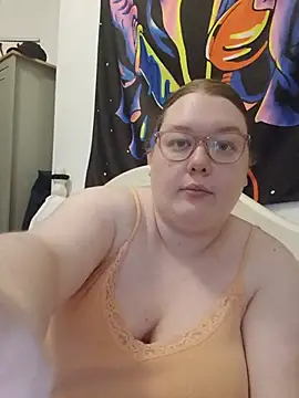 Sexycurvyemilyy online show from 07.08.26