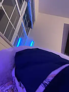 Snapshot of DominiqueX0 chatting on 01.24.25 DominiqueX0 online show from 01.24.25