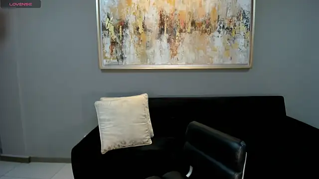 Snapshot of SunnyRivers chatting on 10.15.25 SunnyRivers online show from 10.15.25