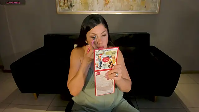 Snapshot of SunnyRivers chatting on 01.15.26 SunnyRivers online show from 01.15.26