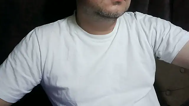 Snapshot of SladkiYA chatting on 02.18.26 SladkiYA online show from 02.18.26