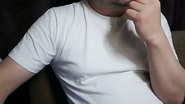 Snapshot of SladkiYA chatting on 02.19.26 SladkiYA online show from 02.19.26